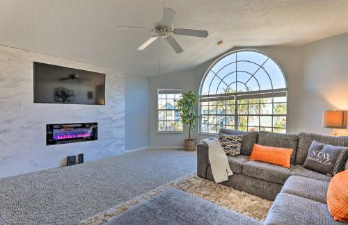 Less Than 8 Mi to Disney Getaway with Deck in Kissimmee! - Foto 3