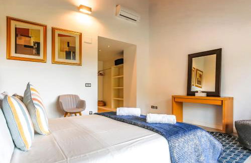 Tranquil large 6 bedroom family Villa sleeps 20 near sitges - Photo 68