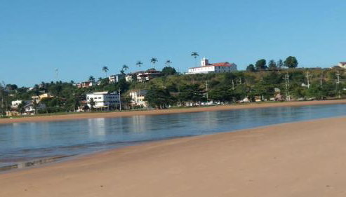 Sobrado estiloso a 100 metros da praia - Foto 3
