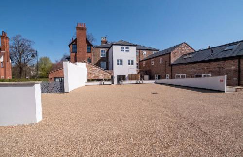 The Old Hotel - Photo 70