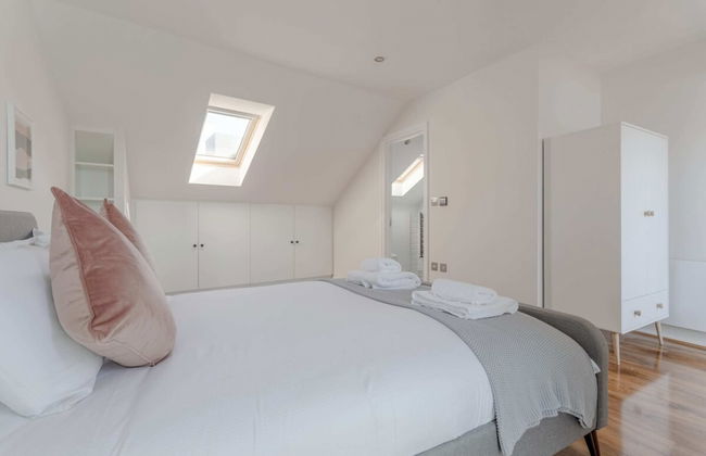 Stunning 3 Bedroom 2 Bath in Fantastic Location - Foto 2