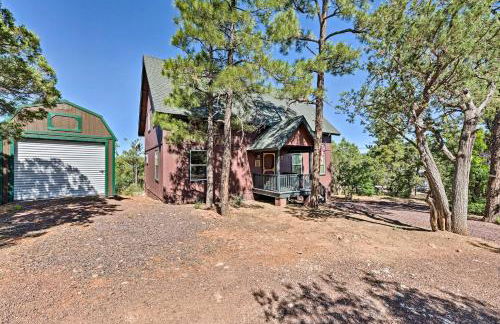 Mtn-View Hilltop Hideaway with Deck in Show Low - Foto 3