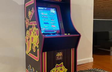 Resting Point - Hot Tub, Firepit, Spacious 4-BR Home - Foto 4