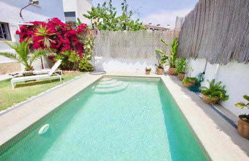 Beach house with private swimming pool * 5 min walk to the beach - Foto 2