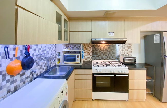 Cozy And Modern Look 2Br The Wave Kuningan Apartment - Foto 10