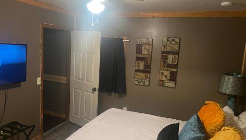 Country Cottage Love Nest Lake Cumberland KING BED - Foto 3