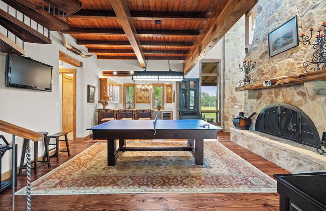 Private Ranch - Pool, Ping Pong, Yoga, Weddings, Games - Photo 43