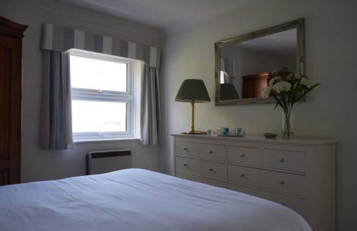 Fabulous High Street Townhouse With Stunning Views & Parking at 'Eagles Nest' - Foto 9