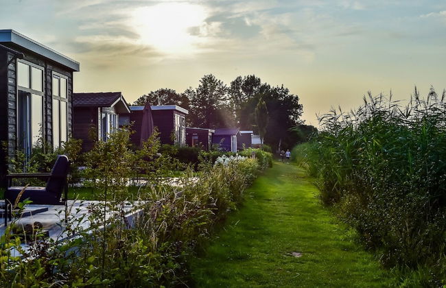 Fine Chalet near Water with Woodfired Hot Tub - Foto 20