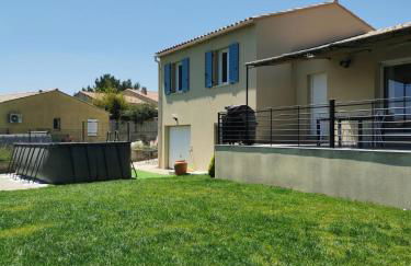 Villa moderne sur les hauteurs d'Aramon - Foto 3