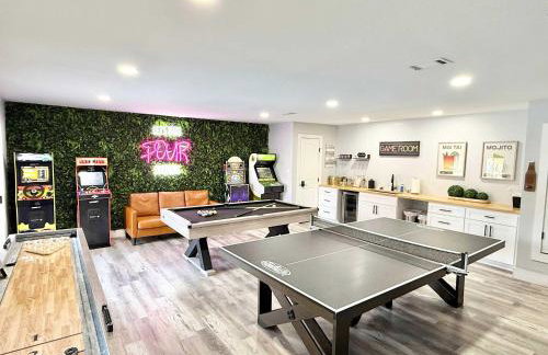 Dallas Family Fun Haus with Pool and Massive Game Room - Foto 1