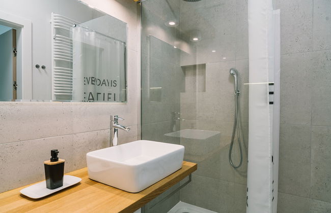 Apartment4you Select Kolejowa - Photo 41