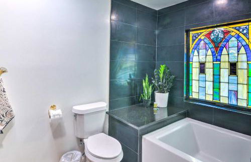 Upscale Dickinson Getaway with Yard on 1 Acre! - Foto 16