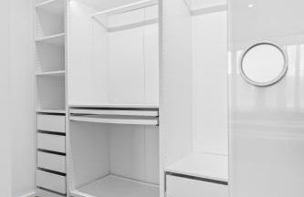 Iller Homes Memmingen - Moderne Fewos mit Terrasse für bis zu 7 Pers mit Parkplätzen - Foto 14