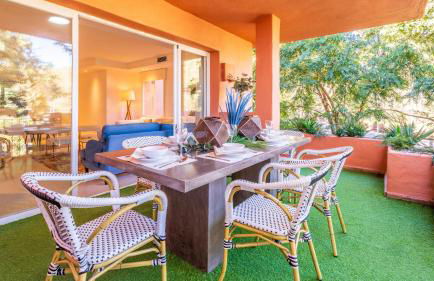 VACATION MARBELLA l Golden Mile Oasis l Family friendly l Next to the beach and Puente Romano l 24-7 Security - Foto 4