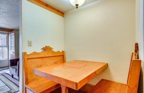 Secluded Stonewall Cabin with Mountain View! - Foto 9