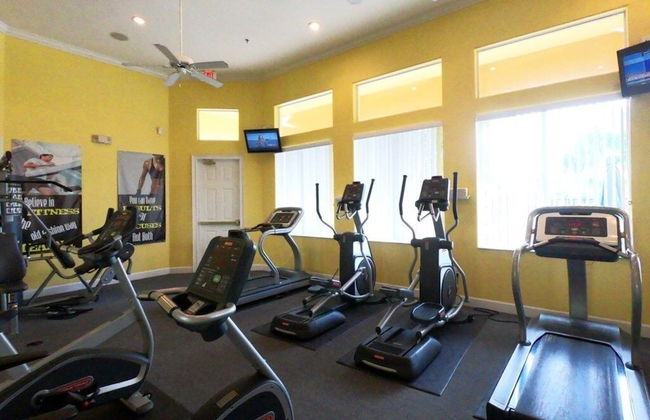 Mickey's Vero Paradise 3 Bedroom Townhouse by RedAwning - Photo 21