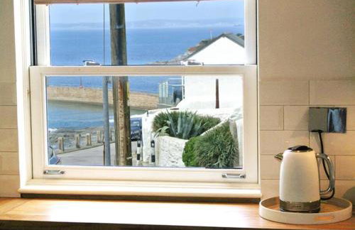 The Old Stores, Luxury beach side selfcatered holiday cottage above the beach - Foto 8