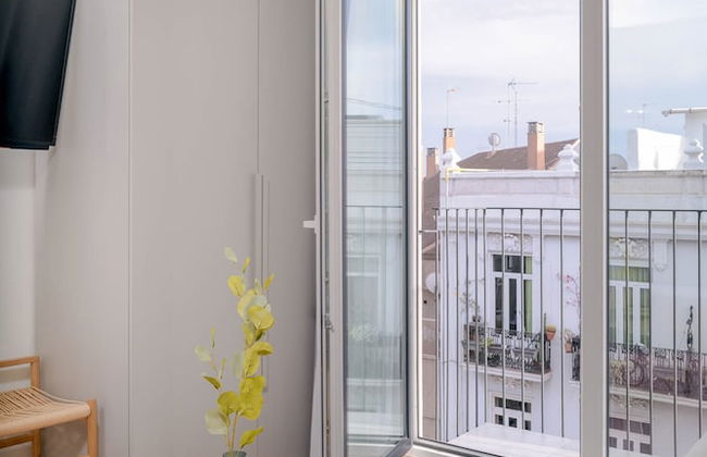 Limehome Valencia Carrer de Sant Jacint - Photo 57