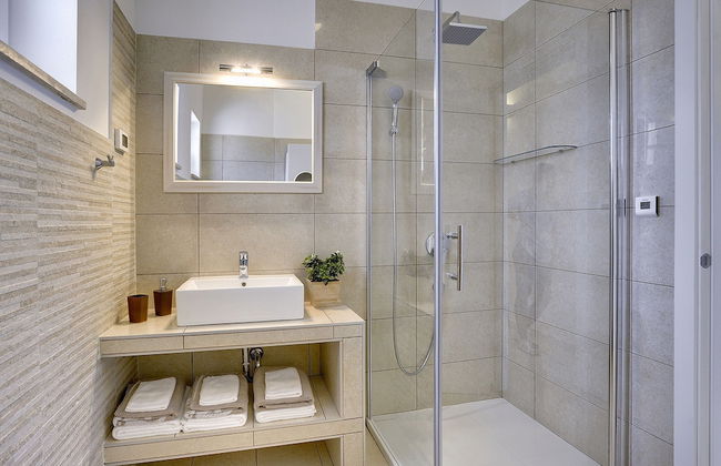 Modern Villa Histria With Pool and View - Photo 13