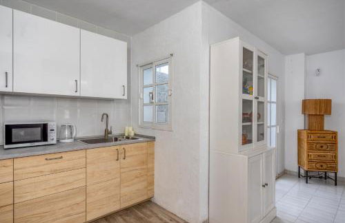 Panoramic terrace w pool by Costarentals - Ref 148 - Photo 8