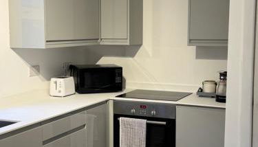 2 Bed Worksop Home - Photo 2