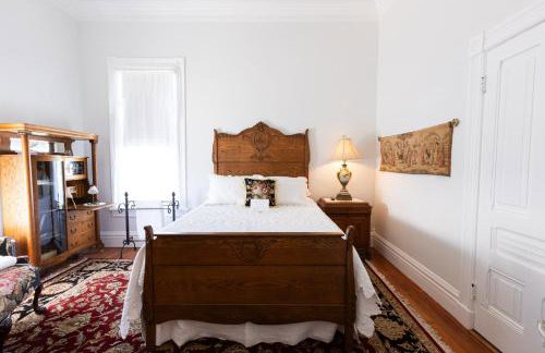 The Queen On Main - Foto 13