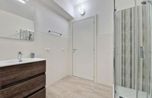 Centro Piazza Wi-Fi AC Balcony Design by WE HOST YOU - Foto 3