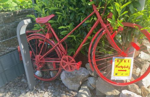 Ferienwohnung Schlossblick - 4 Sterne Sauna Pool Whirlpool exklusiv - Foto 7