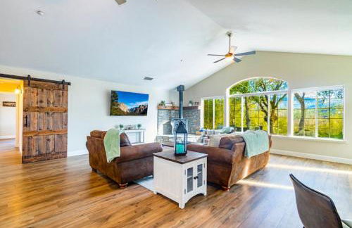 Mystic Mountain Villa, 14 miles from Yosemite - Foto 1