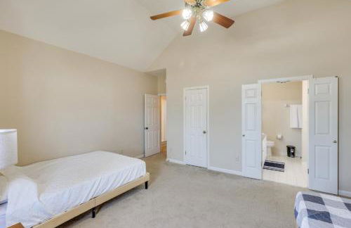 Home with Fenced Yard about 12 Mi to Dtwn Montgomery - Foto 12