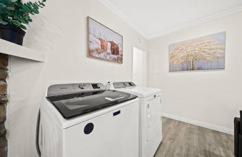 Dreamy & Relaxing Gem With Backyard - 12mins to DT LA - Foto 41