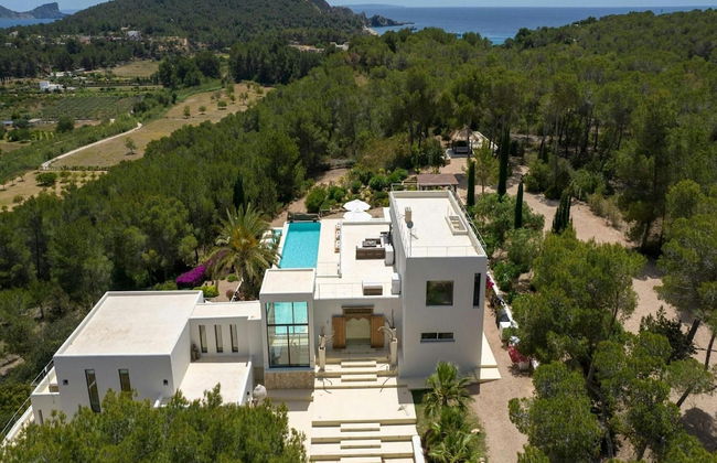 Holiday Home With Stunning Infinity Pool - Foto 36