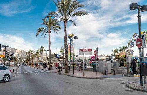 Elegant 2 bedroom gem with terrace and parking REMS - Foto 57