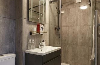 Hayy Contractor House 5 Bedroom Huddersfield Sleeps 18 - Foto 44