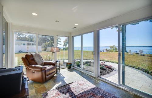 Waterfront Gloucester Cottage with Private Boat Dock - Foto 14