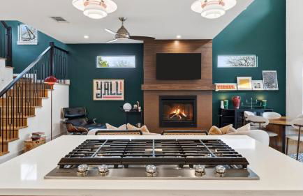 Delores House by AvantStay Movie Theater Outdoor Kitchen Modern East Austin Home near Downtown Breweries Live Music - Foto 14