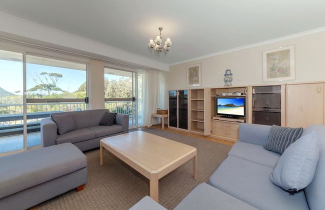 Albacore Unit 4, 12 Ondine Close - Photo 1