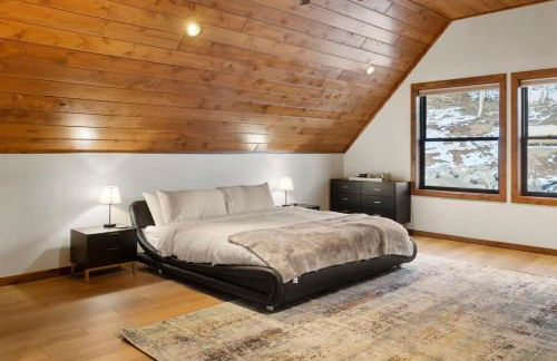 3BR+Loft Modern Mountain Retreat w Hot Tub - Foto 29