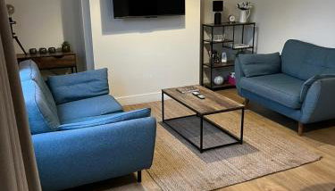 Flaxman Avenue - Lovely 4 bed home, 5 mins drive to York City Centre, Free superfast Wi-fi, Free on-street parking - Foto 5