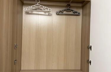 PARIS-MONTROUGE Magnifique appartement- très cosy pour 1 - 6 personnes refait à NEUF -ENTIRE APARTMENT LUXURIOUS AND WARM -Montrouge Paris 14ème - Proche Aéroport Orly Parc Expositions Porte de Versailles FREE WIFI GRATUIT - Foto 35