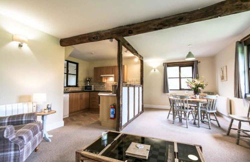 Lake Cottages at Cwm Chwefru - Foto 77