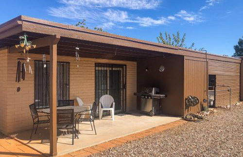 Mtn-View Home with Large Yard and BBQ in Sierra Vista! - Foto 27