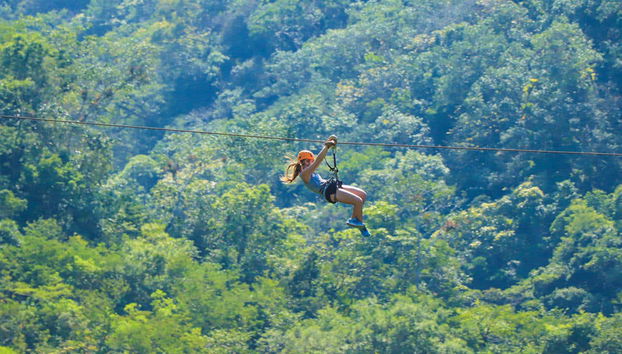 Tirolesa na Selva Vallarta