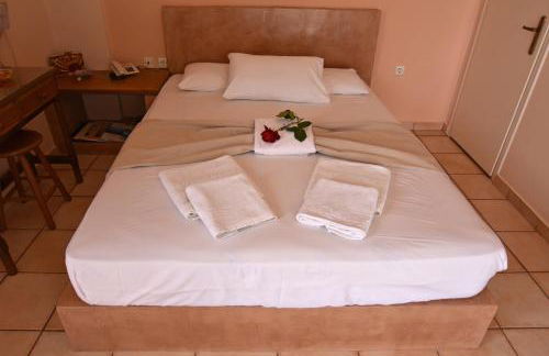 Sarris Planet - Photo 16