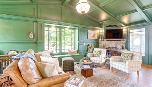 Waterfront Escape on Blue Ridge Lake with Dock! - Foto 3