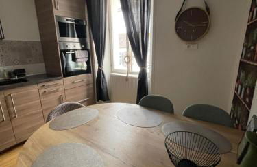 Liberté et Confort, appartement entier, moderne avec 2 chambres et cuisine équipée au coeur de Semur - Foto 39