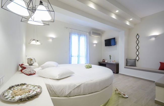 Alkyoni Beach Hotel - Photo 22