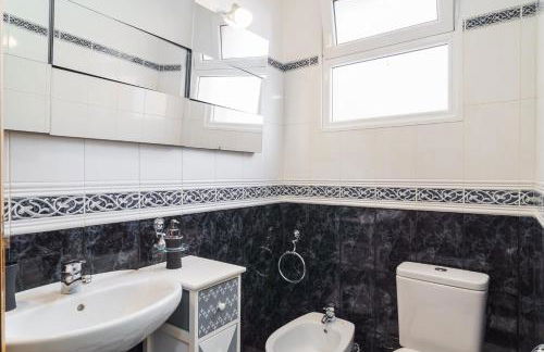 GuestReady - Breathtaking seaview in Caniço - Foto 39