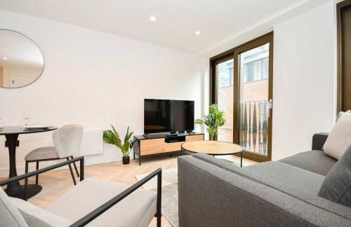Modern 1 Bed Flat in Central Manchester w Balcony - Foto 8